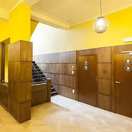 Backstay Hostel Gent